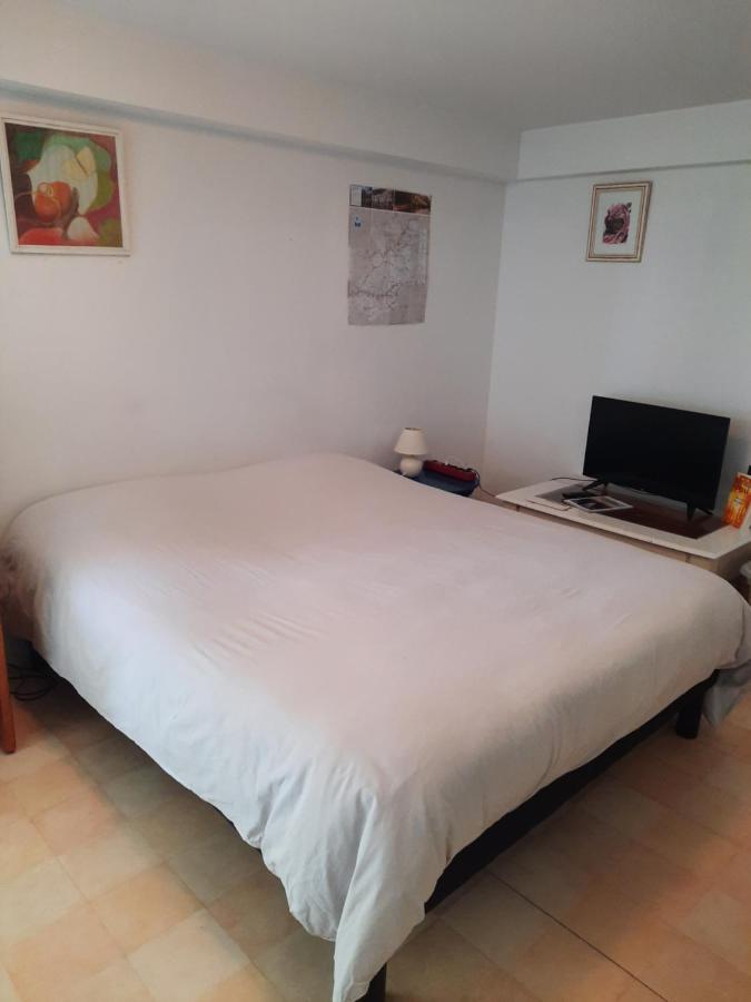 Les Coteaux De Planeze, Chambre Pour 2, 3 Ou Famille Nombreuse 2 Adultes 5 Enfants Et Jeunes Belmont-Bretenoux Ngoại thất bức ảnh