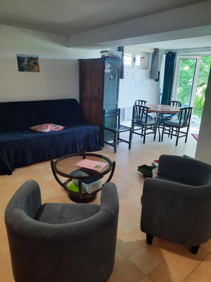 Les Coteaux De Planeze, Chambre Pour 2, 3 Ou Famille Nombreuse 2 Adultes 5 Enfants Et Jeunes Belmont-Bretenoux Ngoại thất bức ảnh